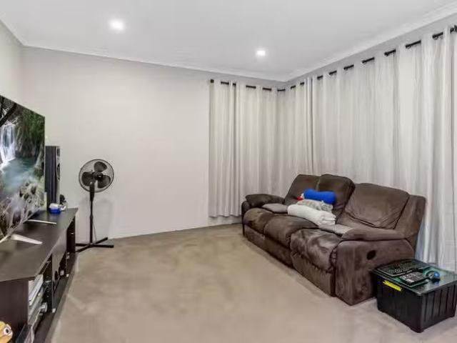 House for rent in Wellard, Western Australia