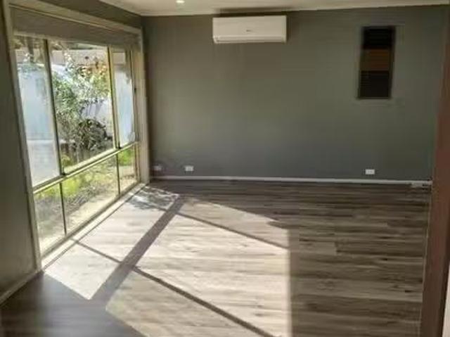 House for rent in Kialla, Victoria