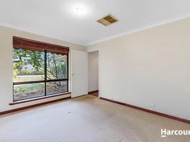 House for rent in Kingsley, Western Australia