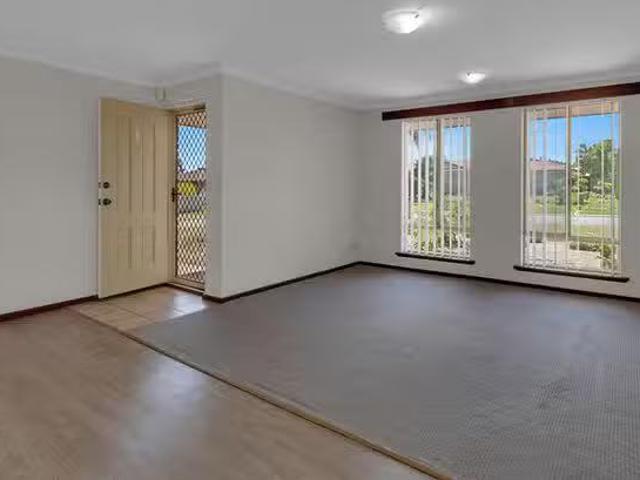 House for rent in Waikiki, Western Australia