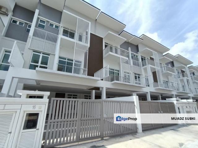 House for sale in Langat, Selangor