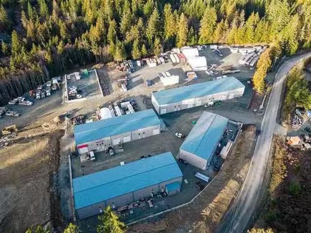 House for rent in Shawnigan Lake, British Columbia