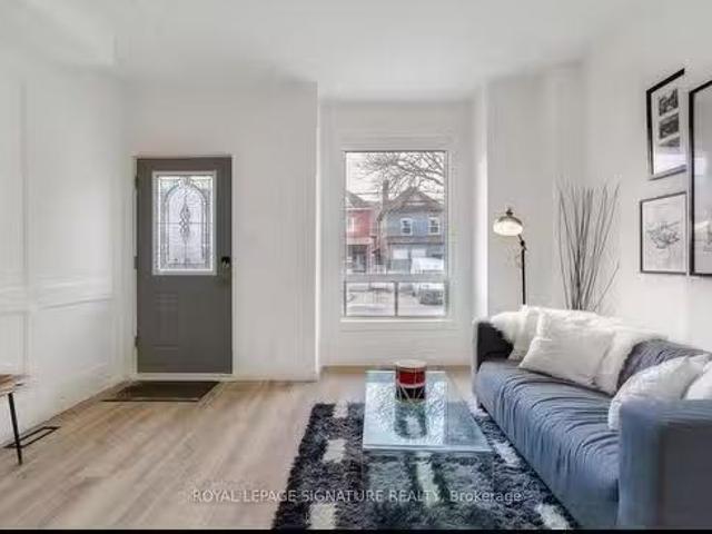 House for rent in Ancaster, Ontario