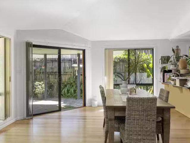 House for rent in Suffolk Park, New South Wales