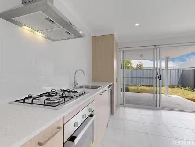 House for rent in Parklands, Western Australia