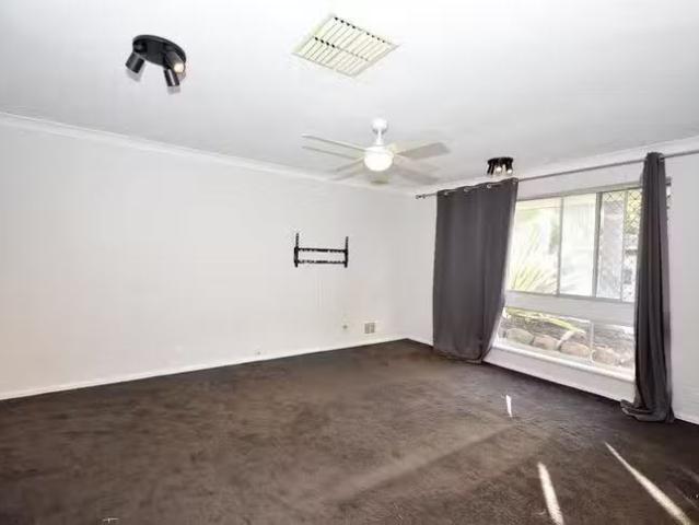 House for rent in Huntingdale, Western Australia