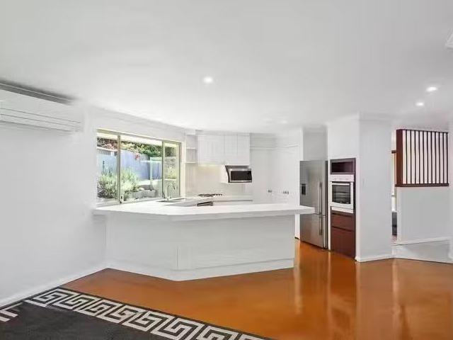 House for rent in Bateman, Western Australia