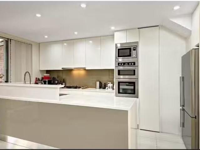 Condo for rent in Sydney, New South Wales