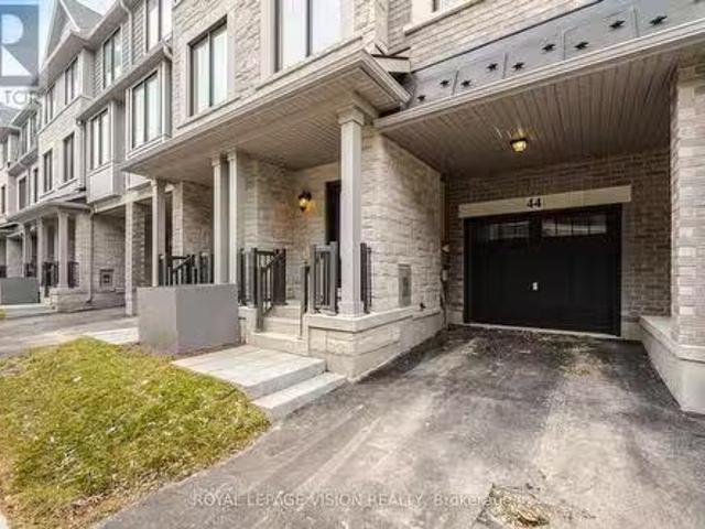 Condo for rent in Georgina, Ontario