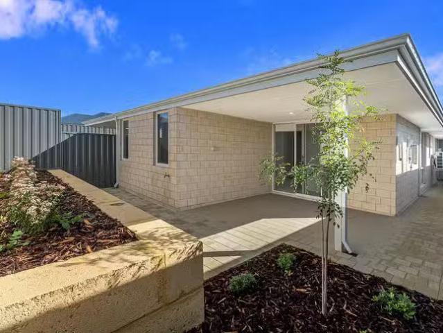 House for rent in Parklands, Western Australia