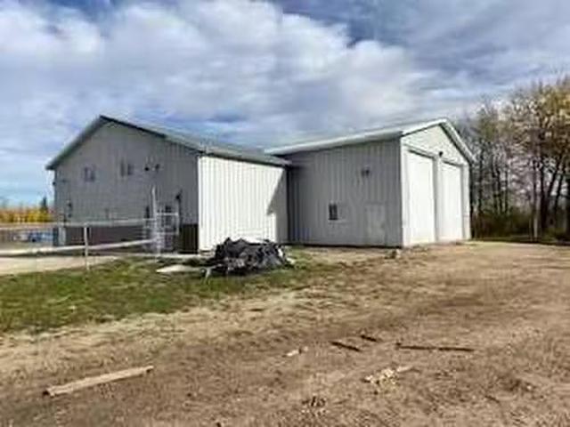 House for rent in Whitecourt, Alberta