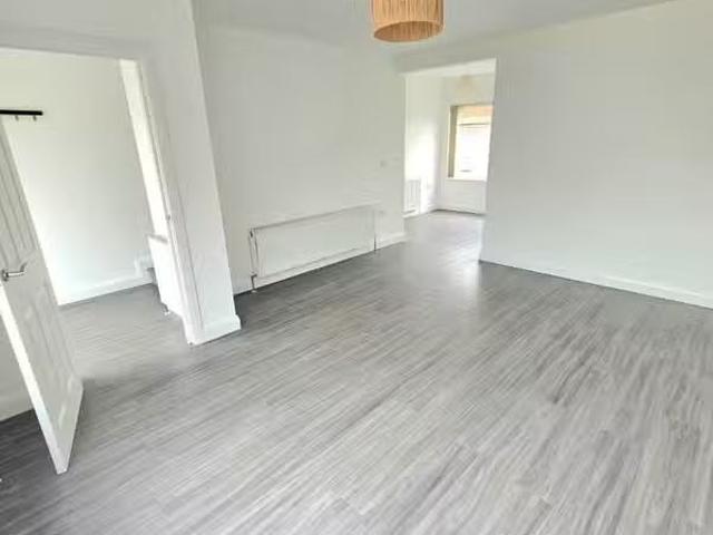 House to rent in Gorteeny, Connacht