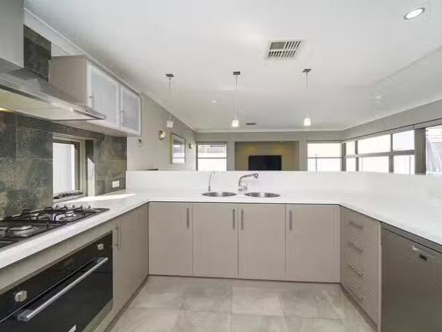 House for rent in Stirling, Western Australia