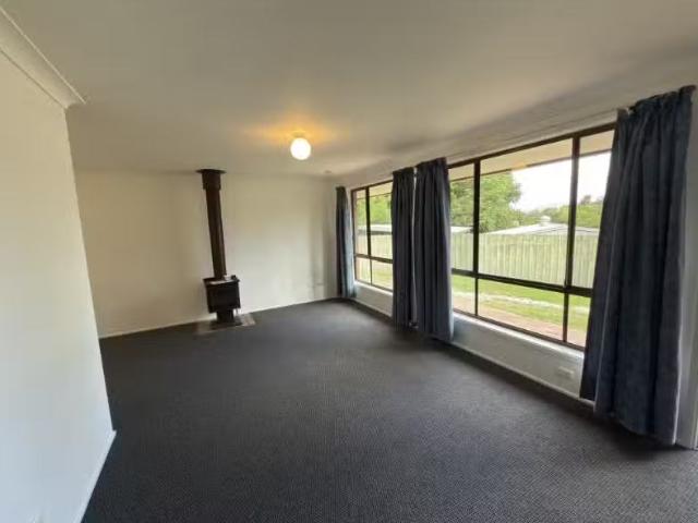 House for rent in Welby, New South Wales