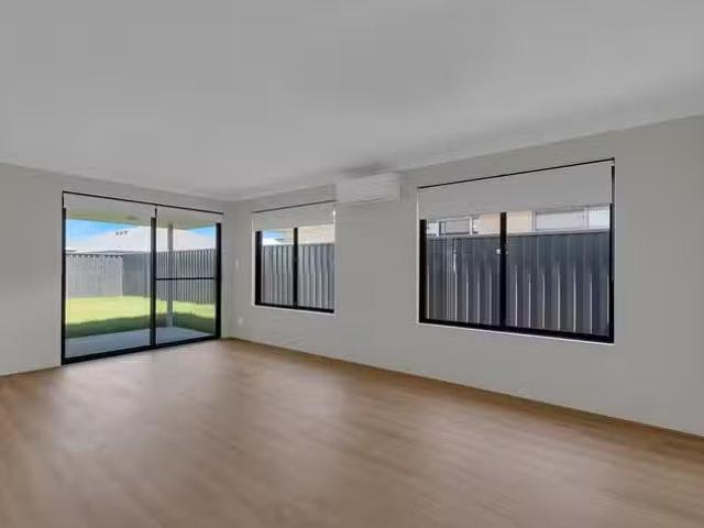 House for rent in Parklands, Western Australia