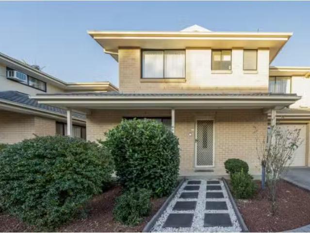 Condo for rent in Sydney, New South Wales