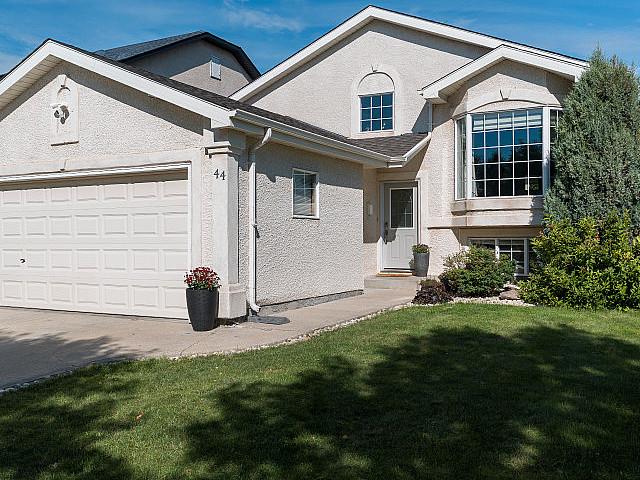 House for sale in East St. Paul, Manitoba