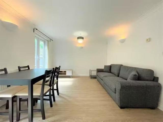 House for rent in Chelmondiston, Suffolk