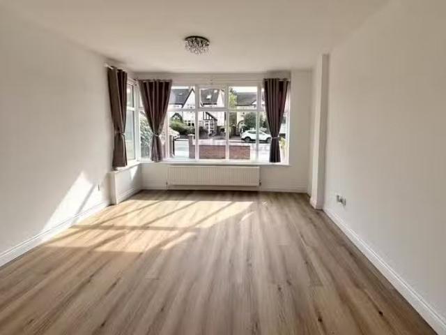 House for rent in Upper Elmers End, Greater London
