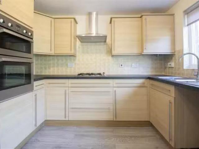 House for rent in London Borough of Hounslow, Hanworth