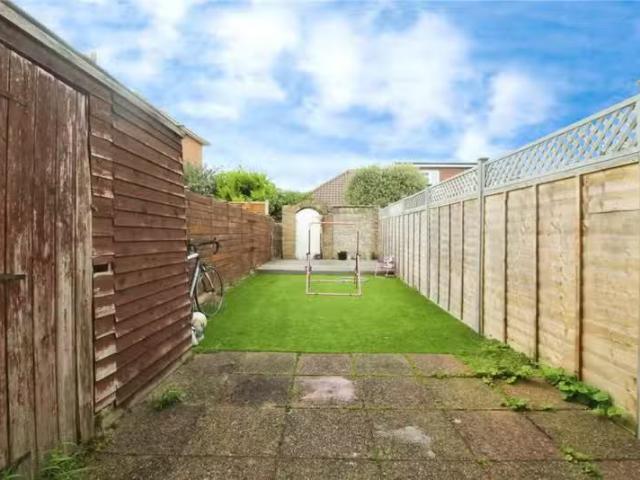House for rent in Fishersgate, West Sussex