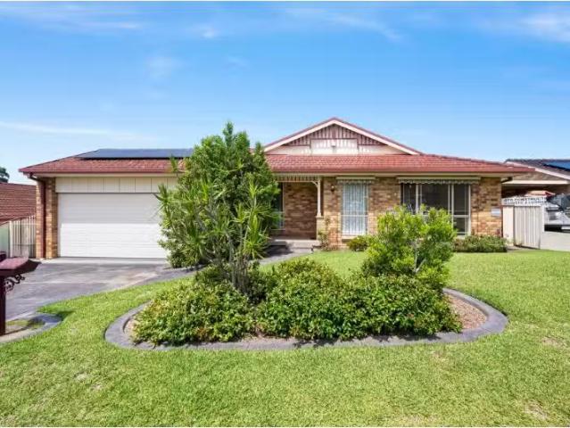 House for rent in Lake Haven, New South Wales