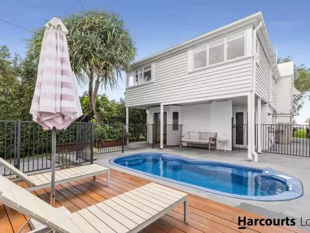 House for rent in Nudgee Beach, Greater Brisbane