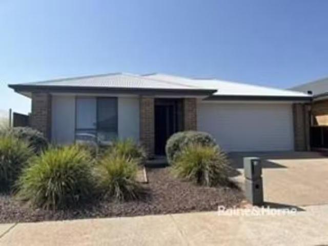 House for rent in The Ponds, Sydney