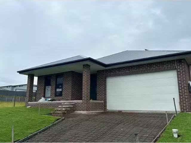 House for rent in Gillieston Heights, Newcastle-Maitland