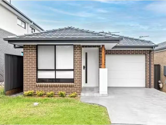 House for rent in Gregory Hills, Sydney