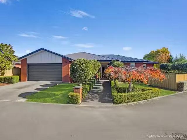 House for rent in Chaslands, Canterbury