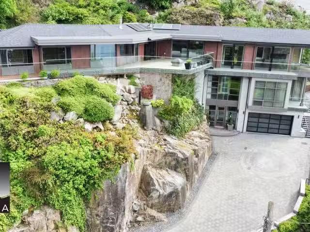 House for rent in West Vancouver, British Columbia