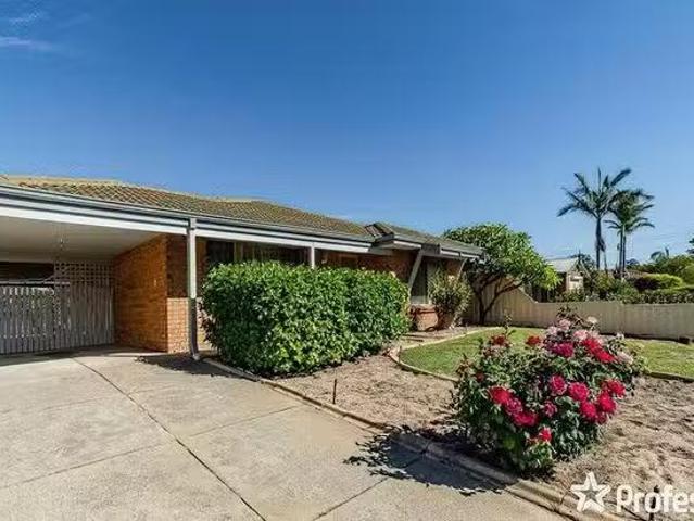 House for rent in Seville Grove, Western Australia