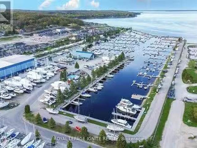 Condo for rent in Midland, Ontario