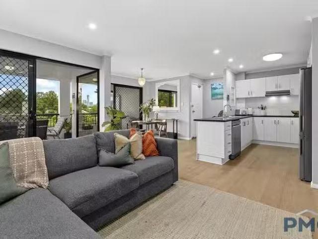 Apartment for rent in Toombul, Queensland