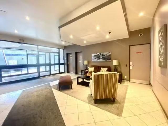 Condo for rent in Vanier, Ontario