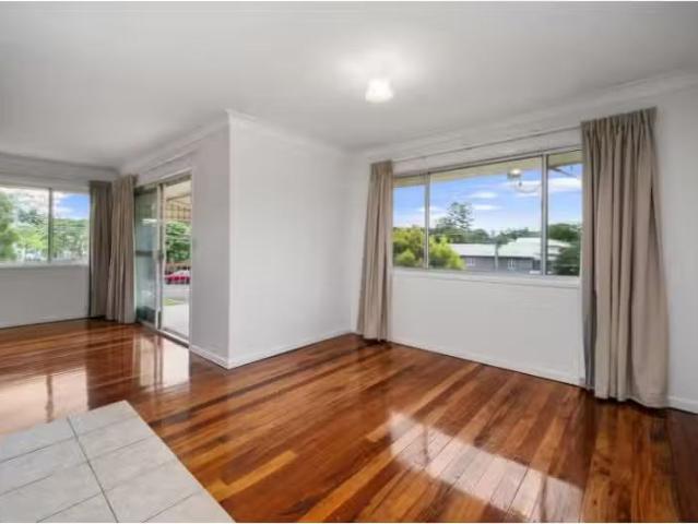 Condo for rent in Toombul, Queensland