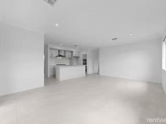 House for rent in Parklands, Western Australia