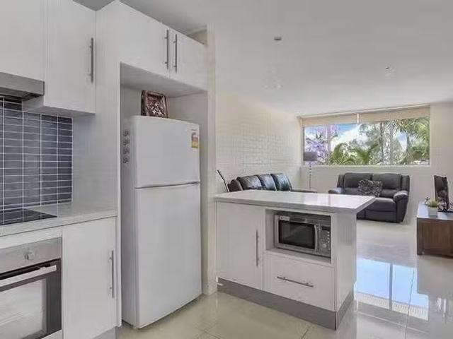 Apartment for rent in Toombul, Queensland