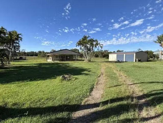 House for rent in Moore Park Beach, Queensland