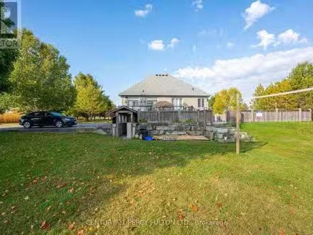 House for rent in Newtonville, Ontario