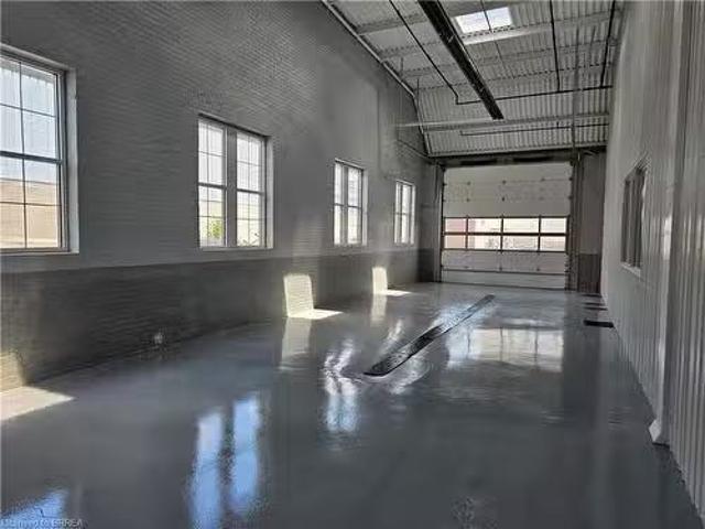 House for rent in Brant, Ontario