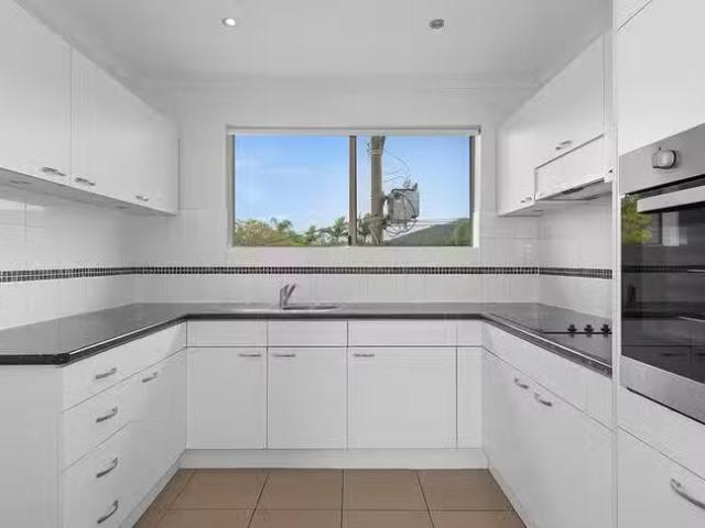 Apartment for rent in Toombul, Queensland