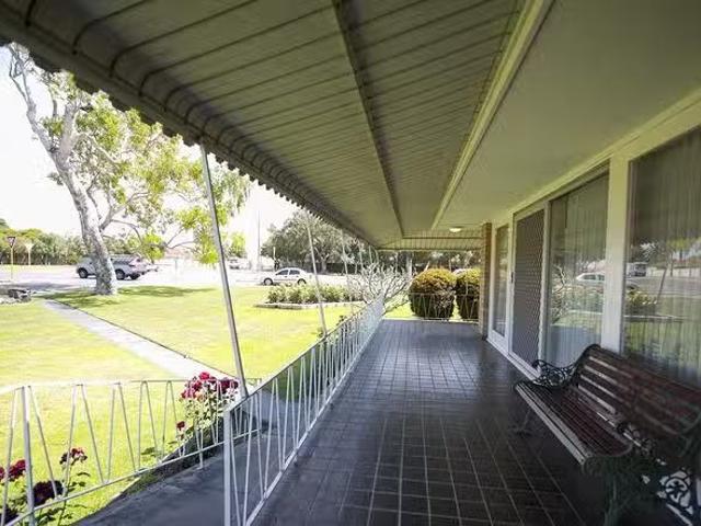 House for rent in Munster, Western Australia
