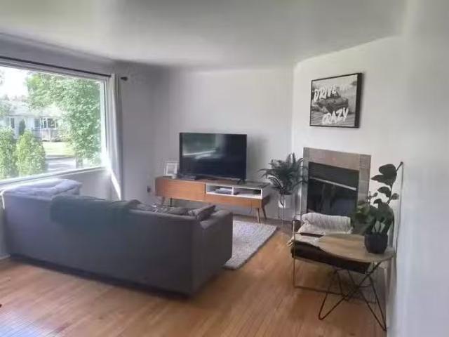 House for rent in Wedgewood, Alberta