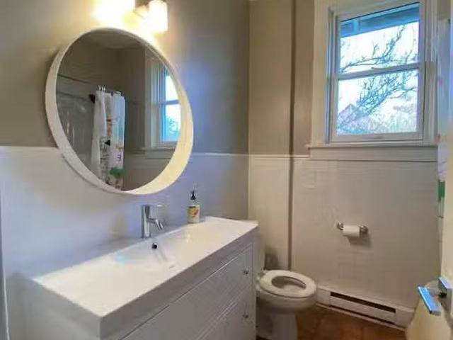Condo for rent in Victoria, British Columbia