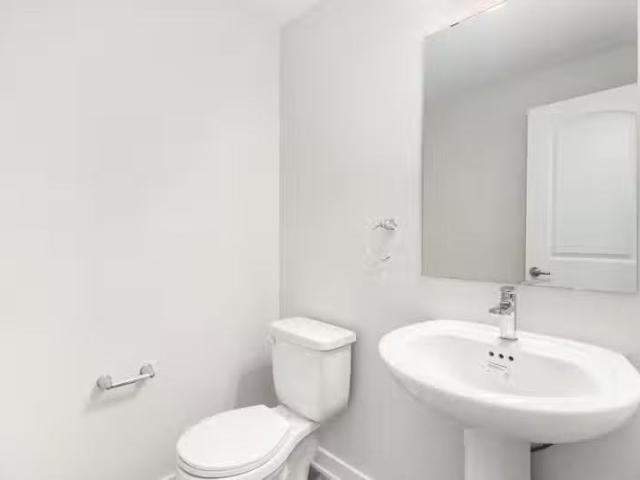 Condo for rent in Mulhurst Bay, Ontario