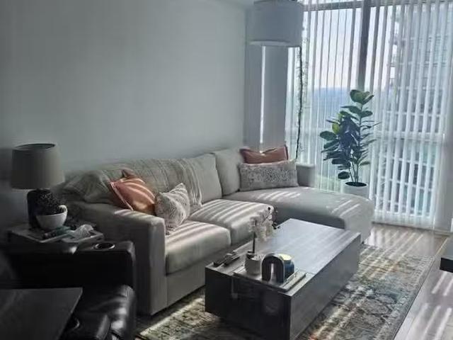 Condo for rent in Etobicoke—Lakeshore, Toronto