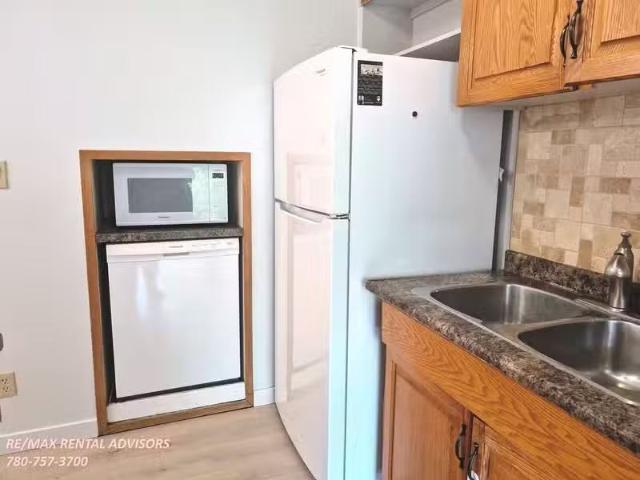 Condo for rent in Saint Albert, Alberta