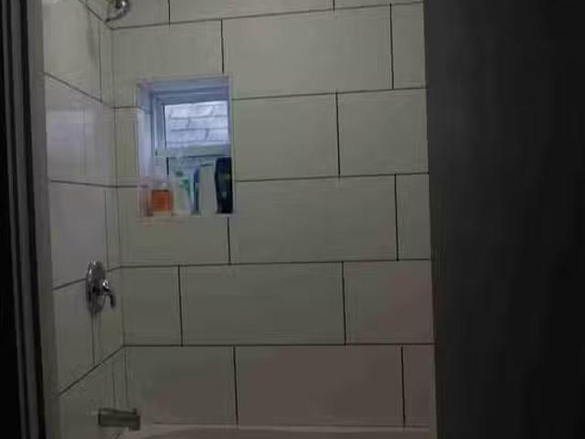 House for rent in East St. Paul, Manitoba